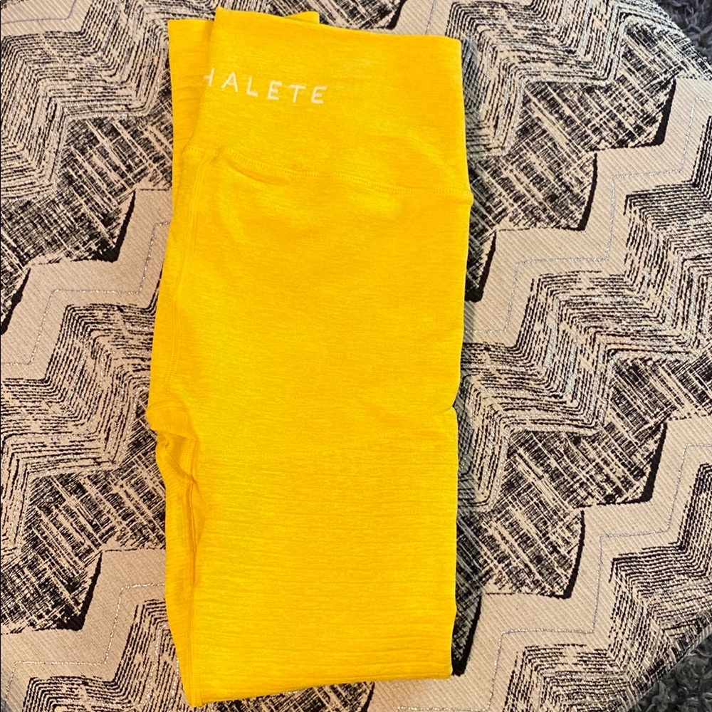 Alphalete R6 Revival leggings